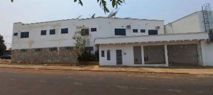 Casa com 3 quartos e 3 banheiros, 242,05 m² construídos, ocupada