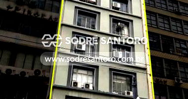 Conjunto 31 com 121,72m², 3º andar, fração ideal 4,39%