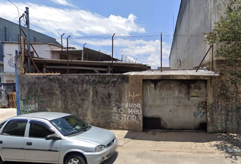 Terreno com 900m² em Capela do Socorro, São Paulo/SP