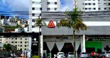 Apartamento com 2 quartos em Juiz de Fora