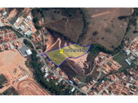 Terreno com 11.980 m² em leilão