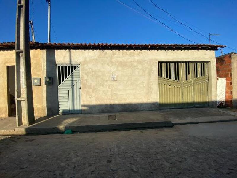 Casa 3 quartos, 1 banheiro, 1 vaga, 69,85m² construída, desocupada