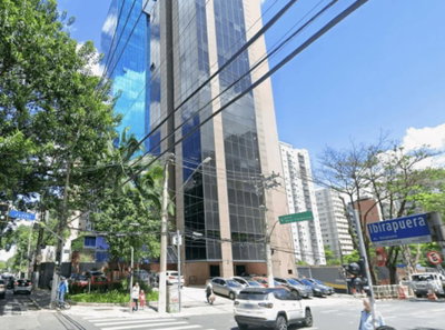 Conjunto Comercial com 59m², 1 Banheiro e 1 Vaga -