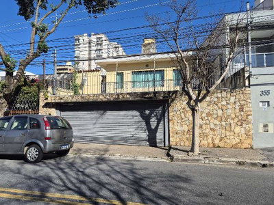 Casa com 3 quartos e 3 banheiros, 208,63 m²