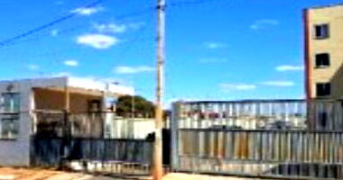 Apartamento com 2 quartos e 1 vaga em Valparaíso de Goiás