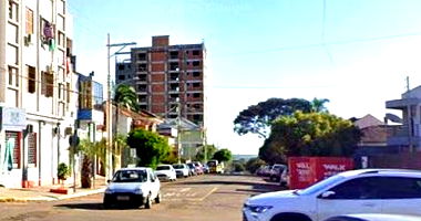 Apartamento Ocupado com 3 Quartos no Centro de Santo Ângelo/RS