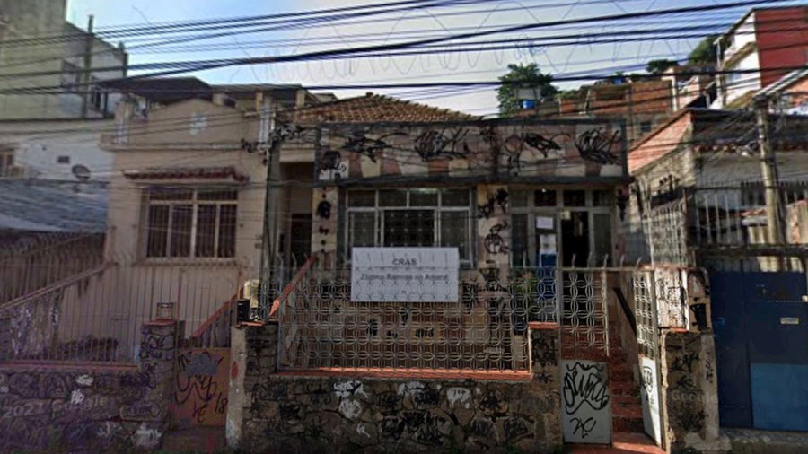 Apartamento com 2 quartos, 1 banheiro, 184m²
