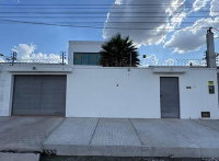 Casa em Batalha/PI com 4 quartos e 1 vaga