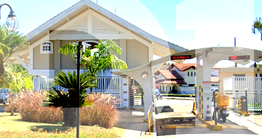 Casa em Condomínio com 5 Quartos e Piscina em São José dos Campos