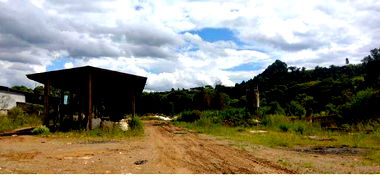 Terreno com 2 Barracões em General Carneiro - PR