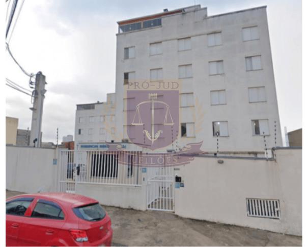 VILA RÉ - 2 Dormitórios com 1 Vaga e 40m² Úteis