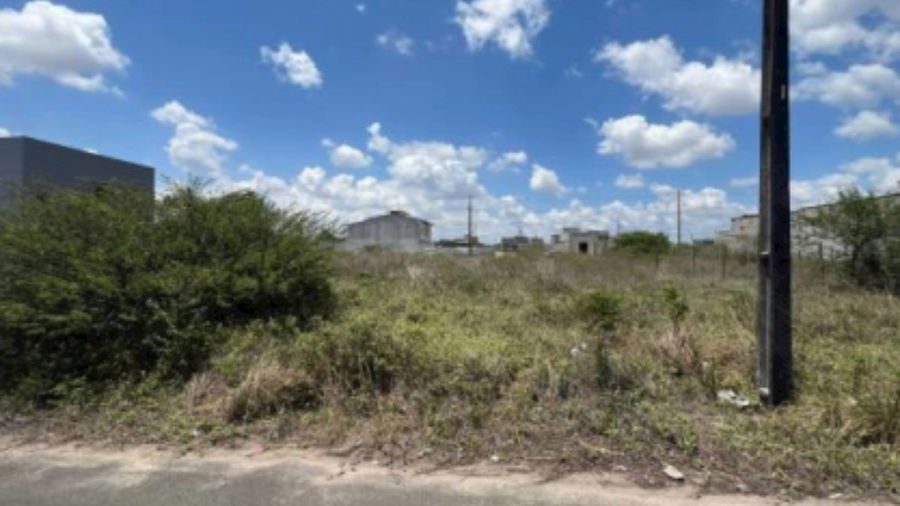 Terreno no Loteamento Vivari - 140 m² em Feira de Santana