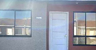 Casa com 2 quartos, 1 banheiro, vaga de garagem e 47,52m² privativos