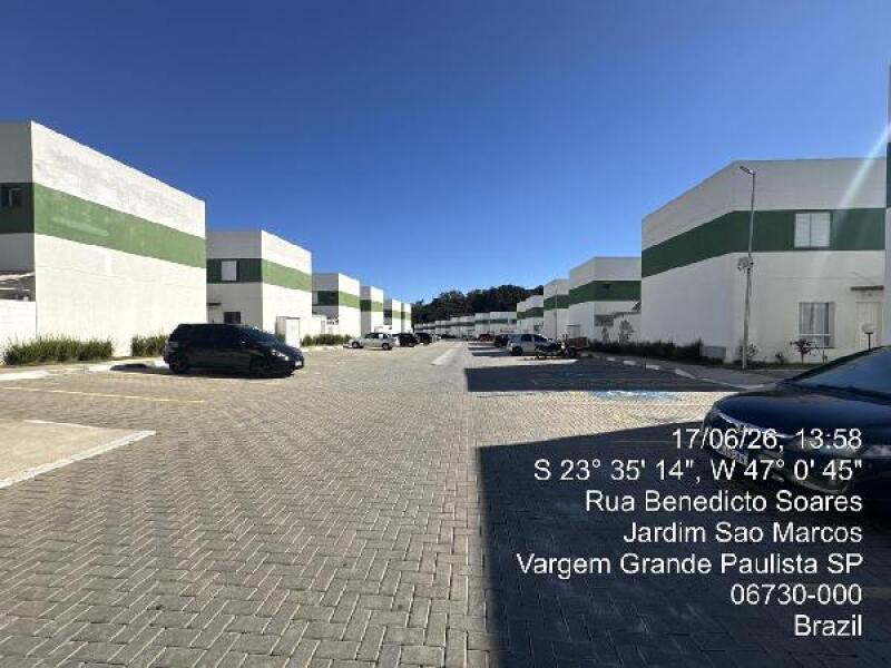Casa 2 quartos, 2 banheiros e 49,52 m² privativos