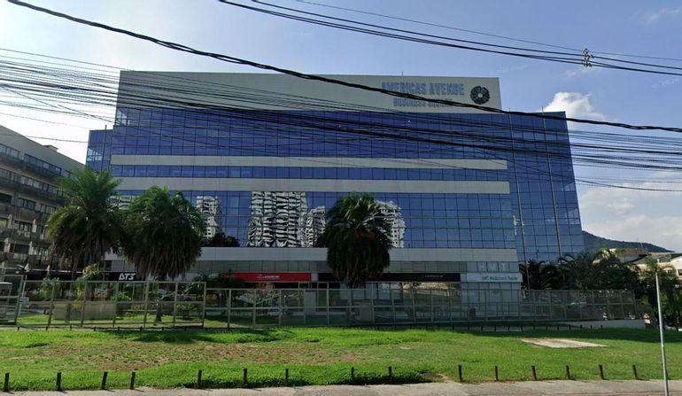 Sala Comercial 113m² com 42% de Deságio na Barra da Tijuca