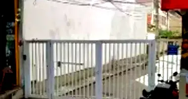 Apartamento 2 quartos, 1 banheiro, 1 vaga, 1/16 terreno, ocupado