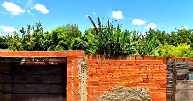 Apartamento aconchegante com 2 quartos, 1 banheiro e 49m² construída - Ocupado