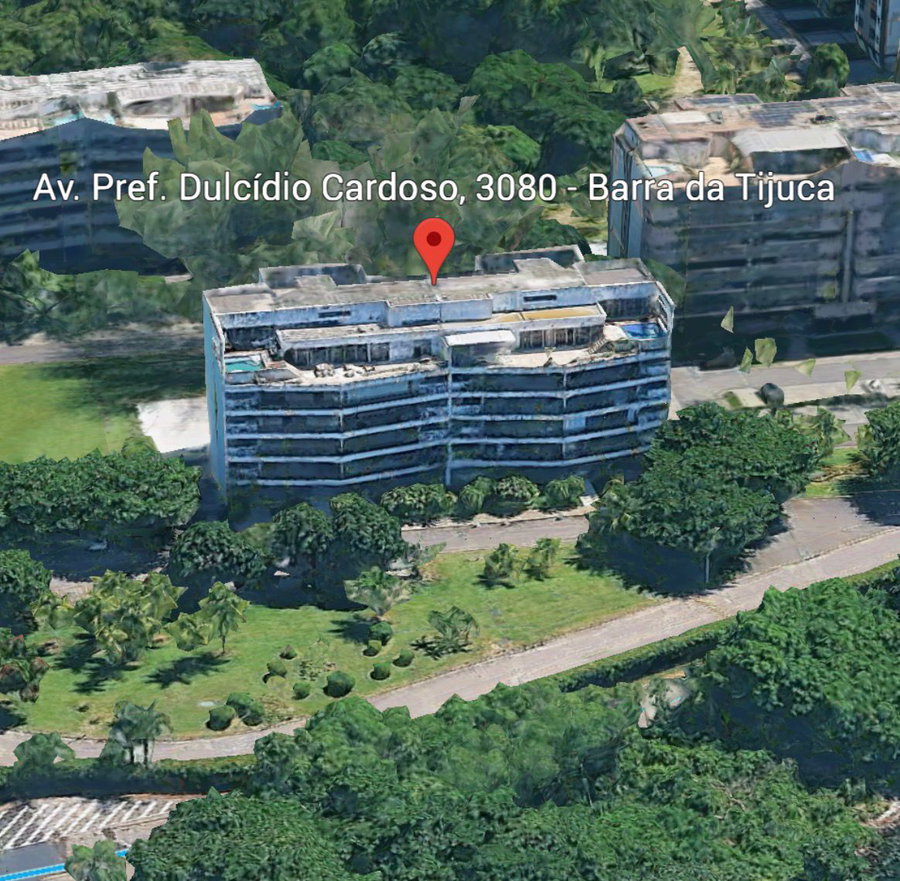 Apartamento de Luxo com 4 Quartos na Barra da Tijuca