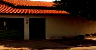Casa em leilão com 3 quartos e 2 banheiros