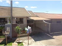 Casa Geminada com 3 Quartos em Marialva/PR