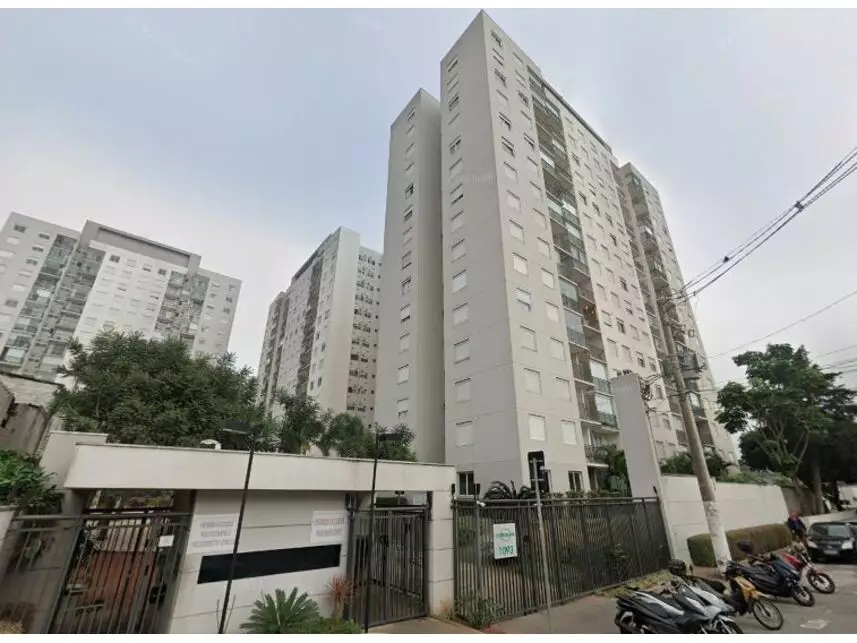 Apartamento com 1 quarto e 1 banheiro em leilão