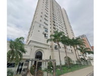 Apartamento com 1 vaga, 71,72m² útil -