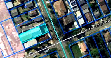 Sobrado Comercial com 324,5m² Construídos e 385m² Terreno, Ocupado