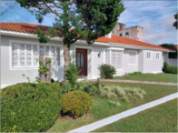 Casa com 439,55m² em Lages/SC com Terreno de 1.050m²