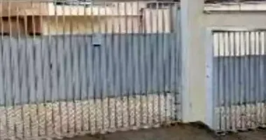 Casa 3 com 1 vaga, 106m² construída, imóvel ocupado