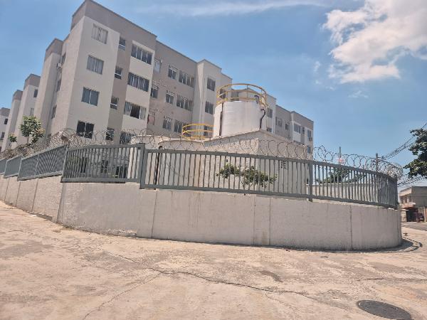 Apartamento 2 Quartos em Parque Columbia, Rio de Janeiro