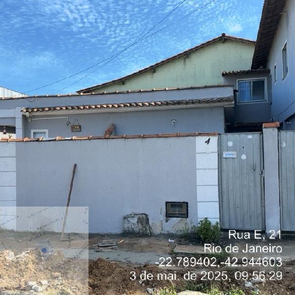 Casa com 1 quarto, 46,8m², terreno de 354,6m², desocupada