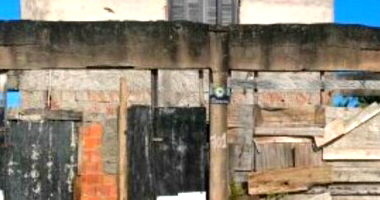 Casa com 4 quartos e 182m² construída, imóvel ocupado