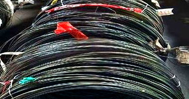 5.400 kg de arame de alto teor de carbono, diversas medidas, desocupado