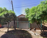 Casa com 360m², 2 quartos, 1 suíte, ocupada