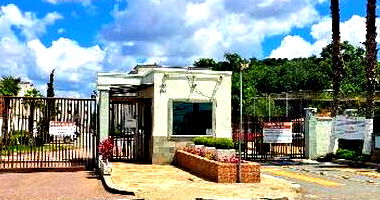 Apartamento com 2 quartos e vaga em Araucária (PR)