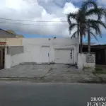 Terreno com Prédio de Alvenaria em Pelotas - 195m²