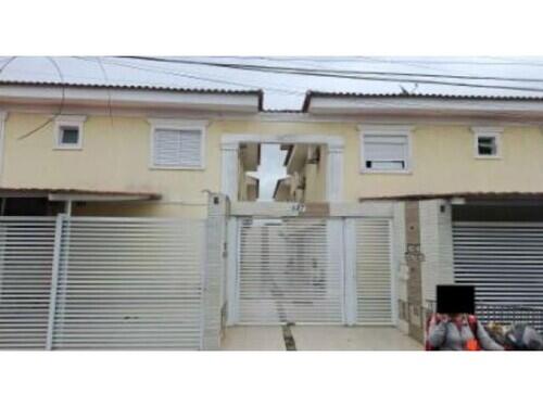 Casa geminada assobradada com 2 quartos, 1 banheiro e 60,67m² de área construída