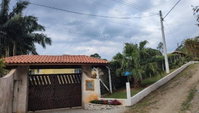 Casa em Condomínio com 5 Quartos e 5 Banheiros
