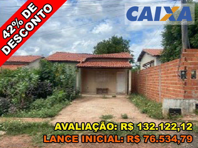 Casa com 2 Quartos e Varanda em Demerval Lobão