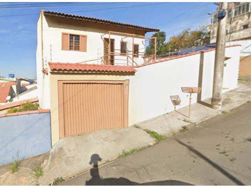 Casa em leilão com 137m² e 1 vaga - Chácara Alvorada