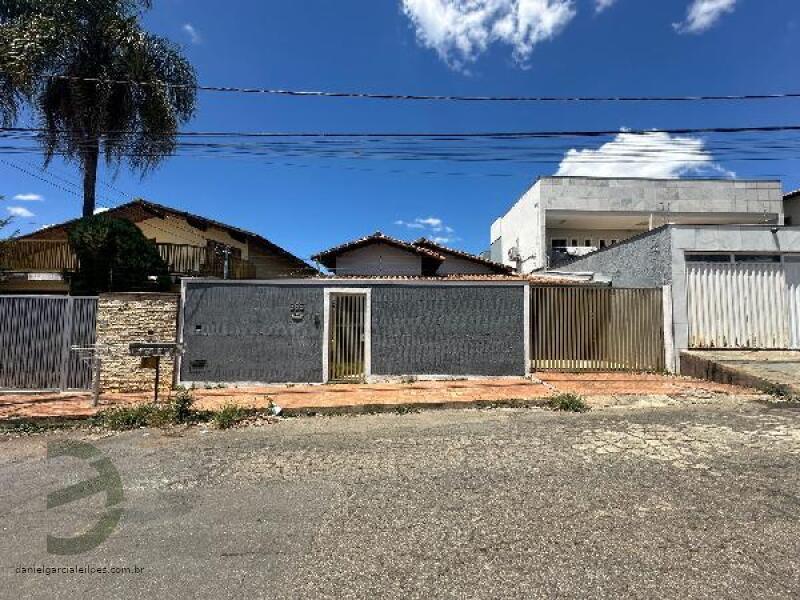 Casa com 3 quartos, 2 banheiros e 148,77m² em Sete Lagoas