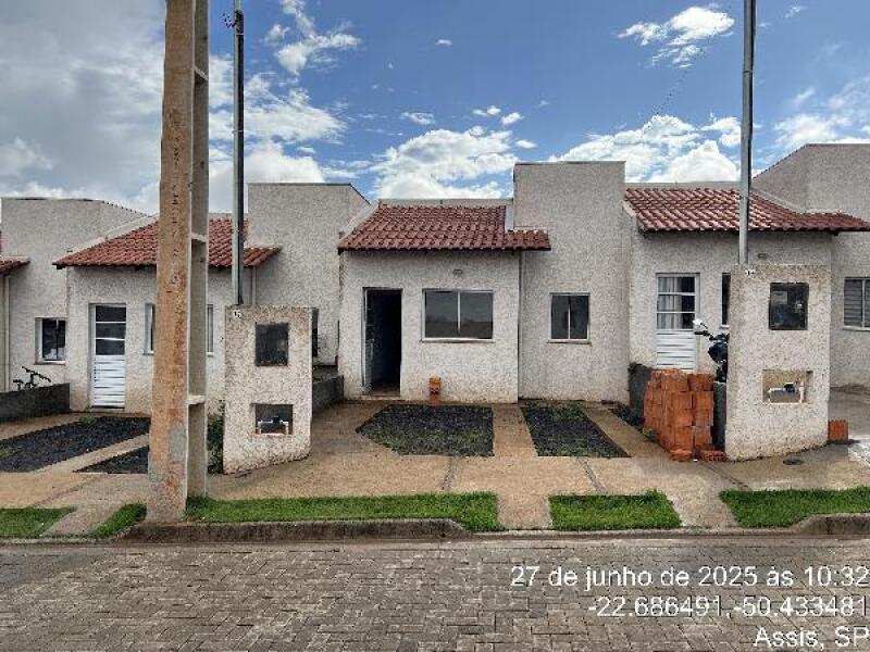 Casa com 2 Quartos em Assis/SP