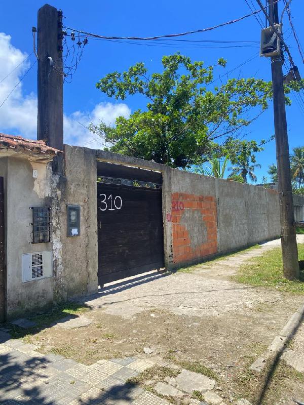 Casa em Loteamento Pernambuco com 540m² de terreno