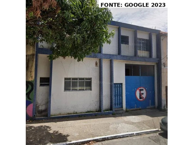 Galpão 461m² com escritório em terreno 536m² -