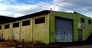 Terreno Urbano com Construção em Paranavaí-PR