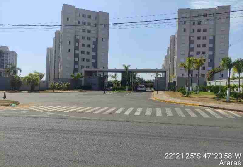 Apartamento com 2 Quartos e 1 Vaga em Araras