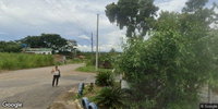 Casa com 3 quartos, 1 banheiro, sala e área de serviço