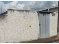 Casa com 36,59m² e terreno de 249,47m² em Poços de Caldas/MG