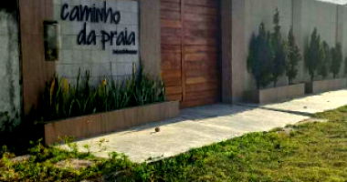 Ampla Casa de Veraneio em Loteamento Abais Praia Mar