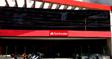 Ex-agência com 1026m² construída em Vitória/ES